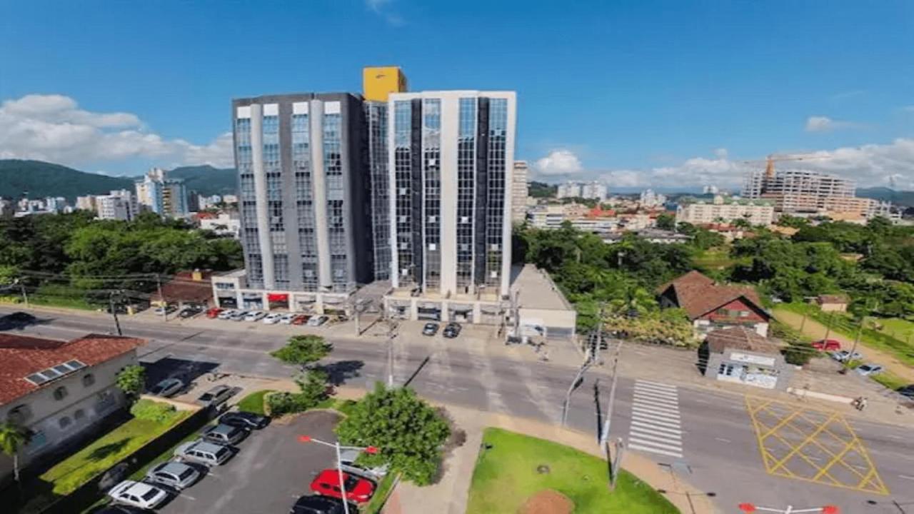 Villa Saint Sebastian Flat 615 - Com Hidro! Ate 4 Pessoas, Duplex, No Centro Jaraguá do Sul Exterior foto